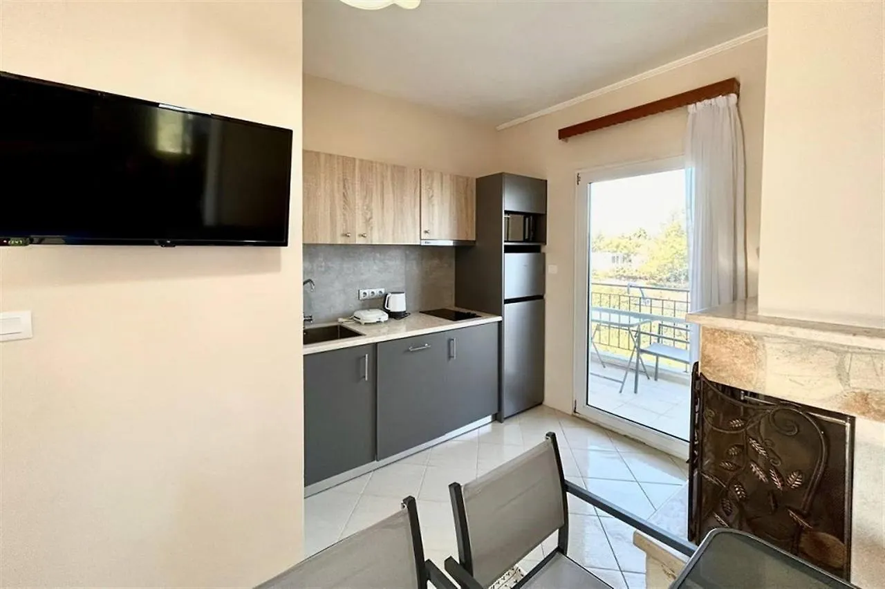 Villa Irina, Nea Potidea Kassandra Beach アパート