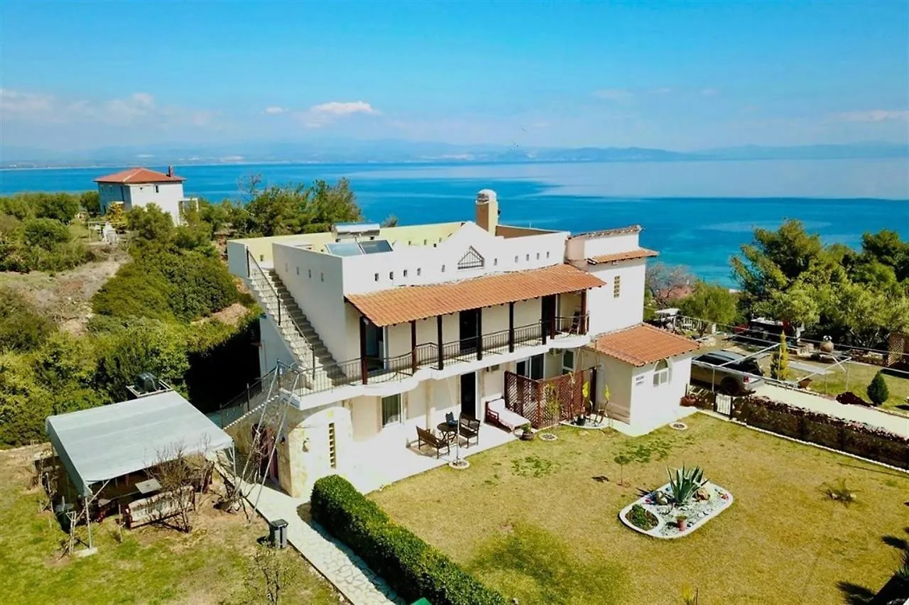 Villa Irina, Nea Potidea Kassandra Beach アパート
