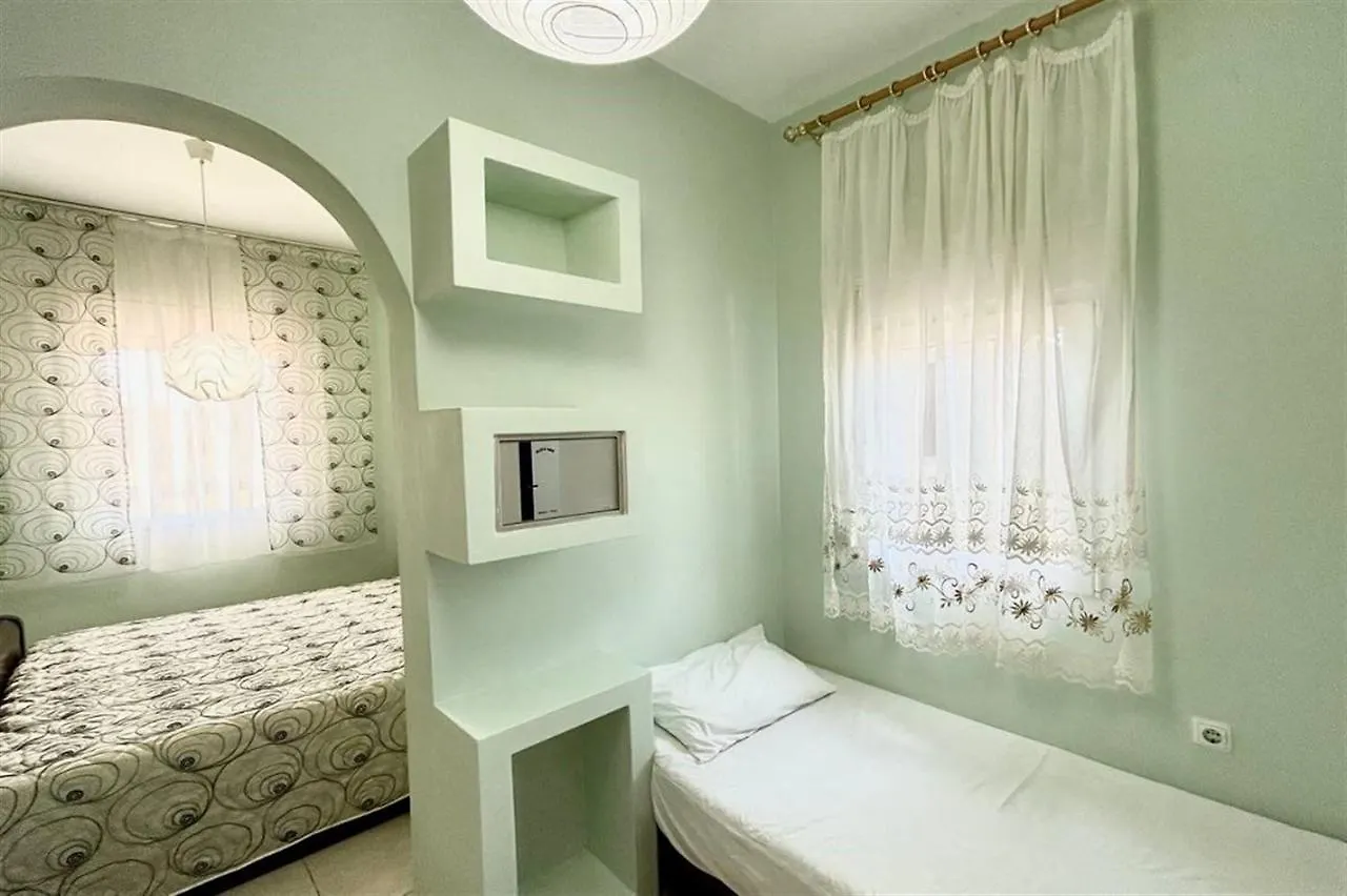 Villa Irina, Nea Potidea Kassandra Beach Apartment