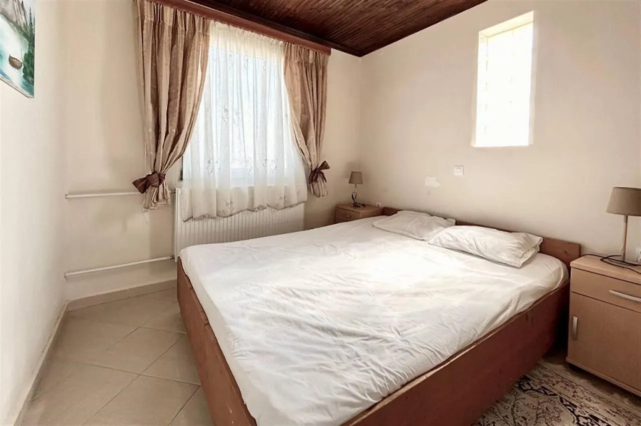 Villa Irina, Nea Potidea Kassandra Beach Nea Poteidaia